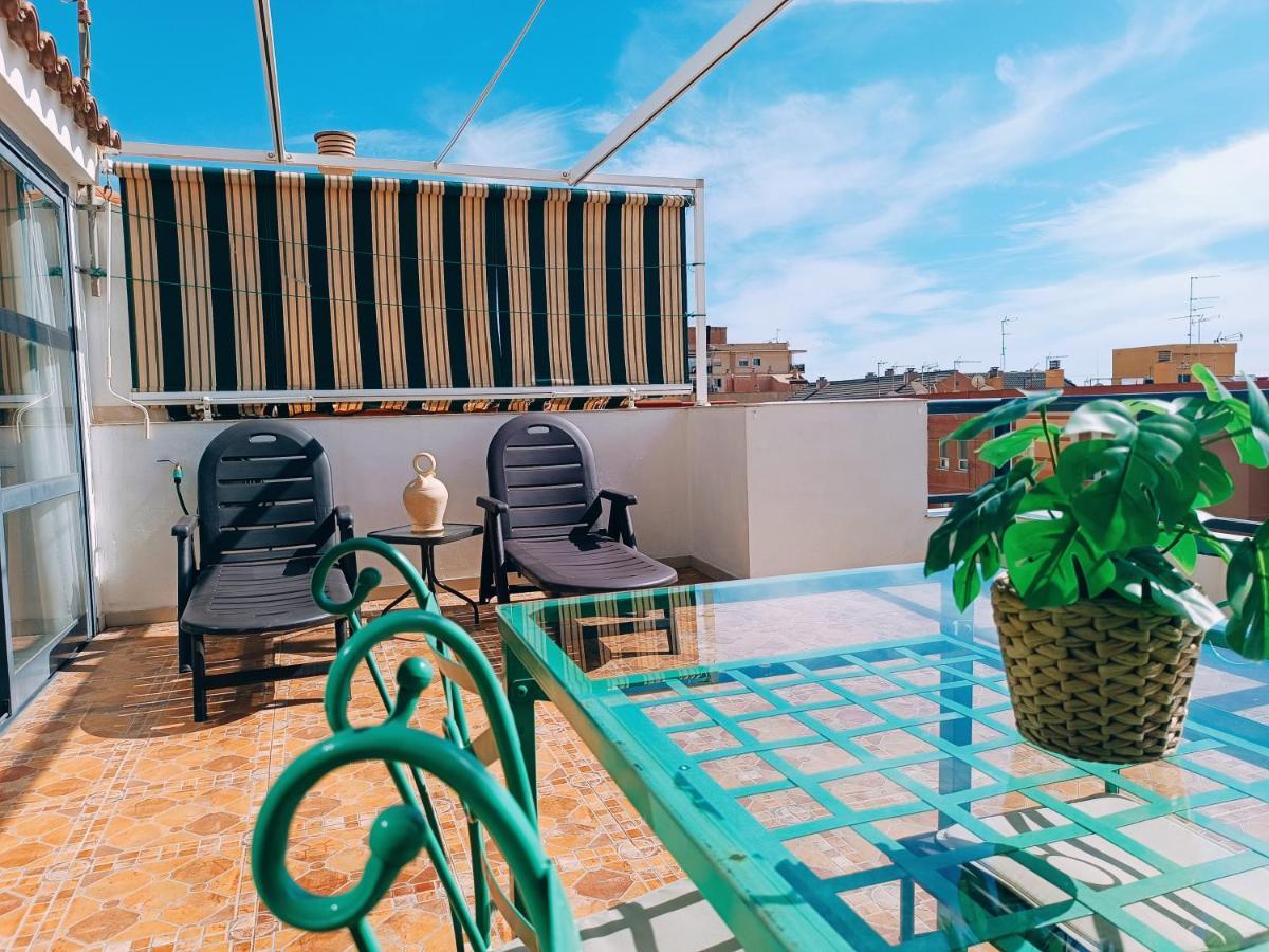Apartamento Solymar Malaga Zewnętrze zdjęcie